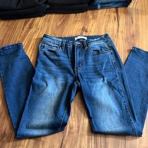 Kan Can jeans9/28